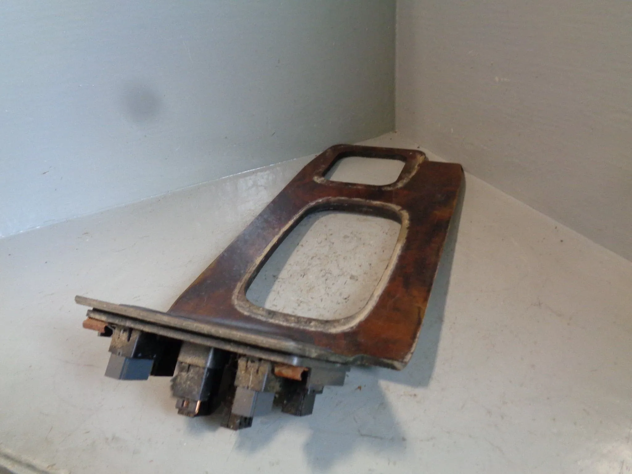 Discovery 2 Electric Window Switch Pack Heated Seats Wood Trim Land Rover R30044