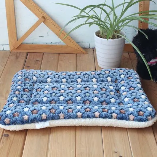 Premium Soft Fleece Cushion Blanket
