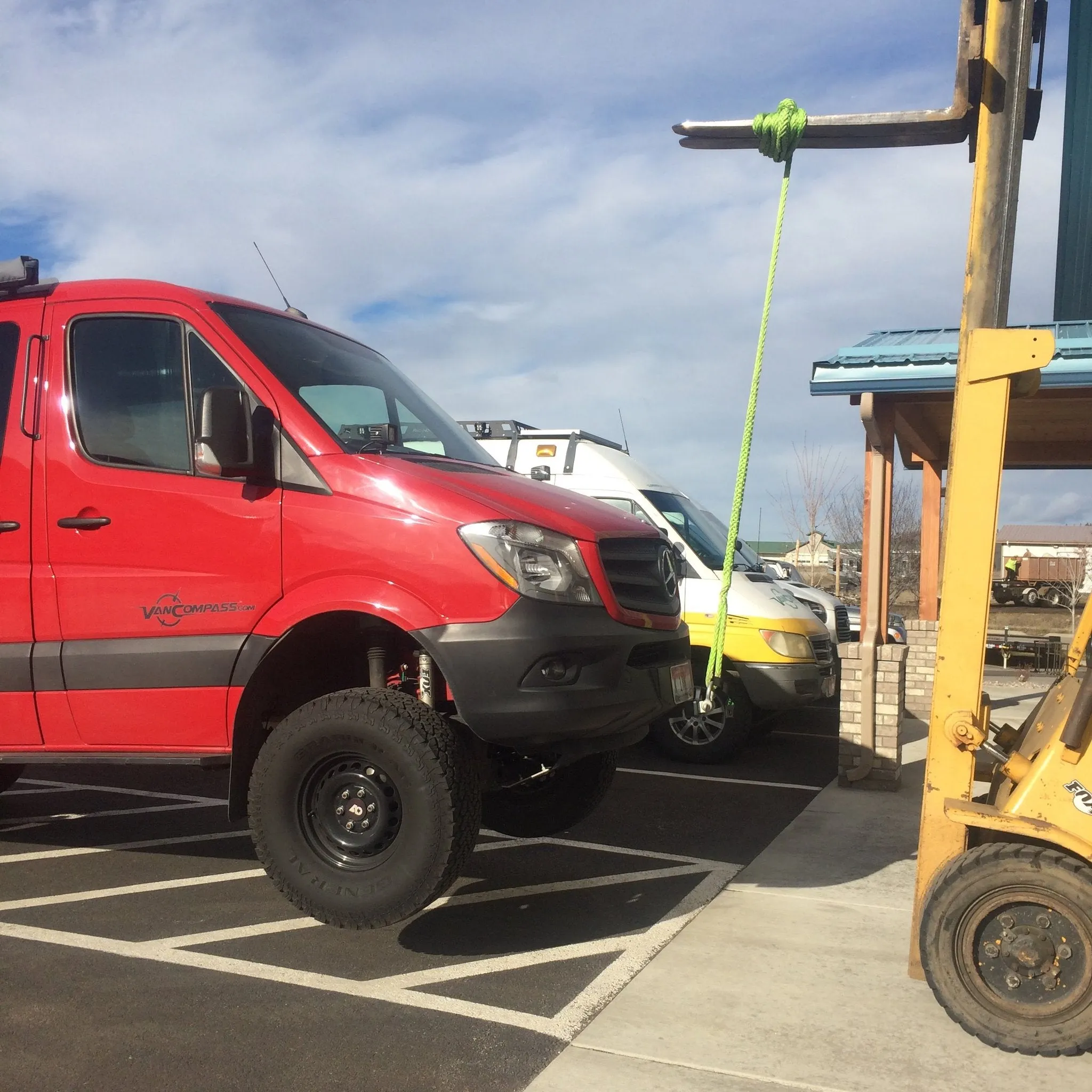 Van Compass Front Receiver Hitch (2007-2018)