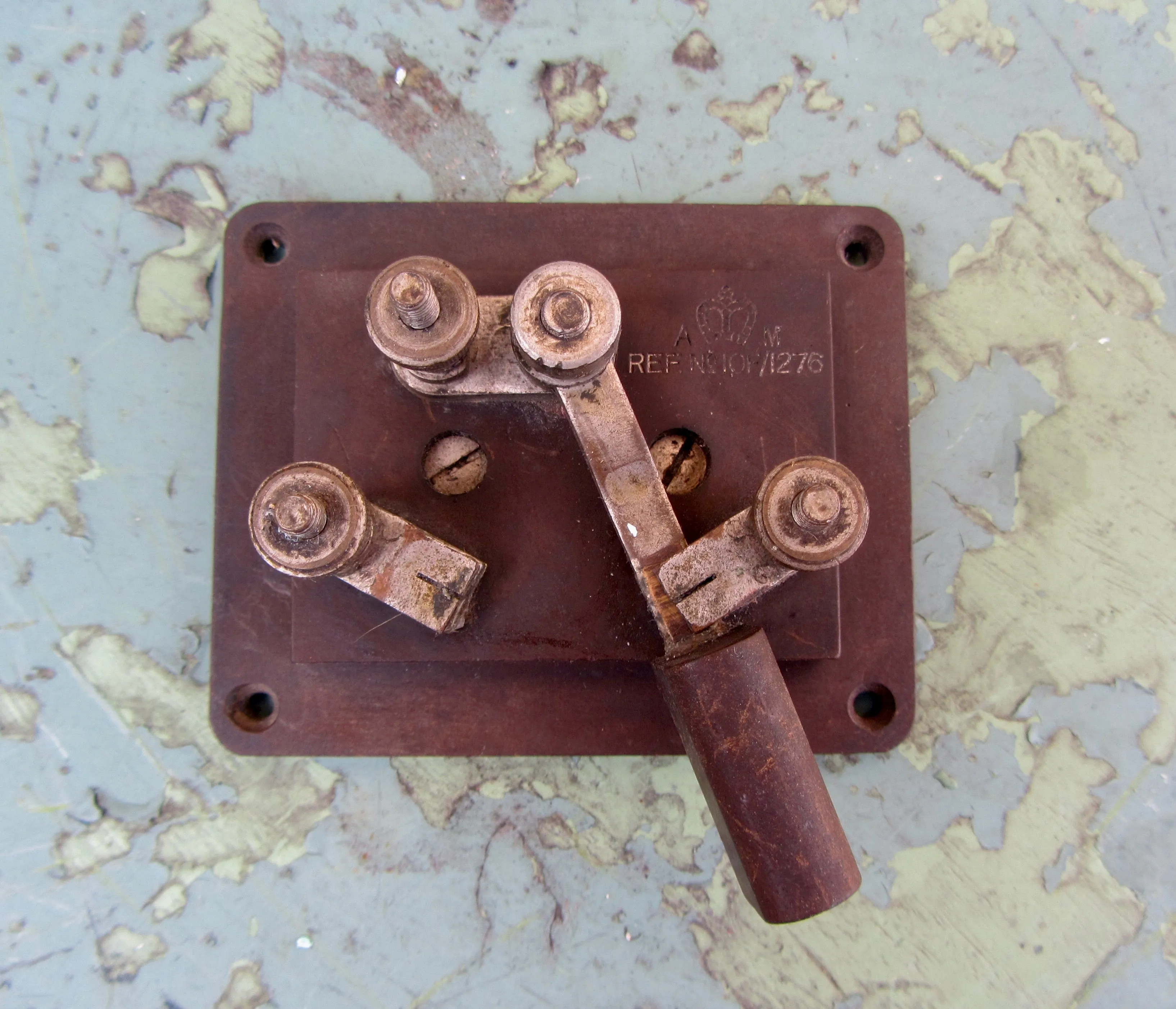 Vintage Air Ministry RAF Radio Set Earthing Switch 10F/1276